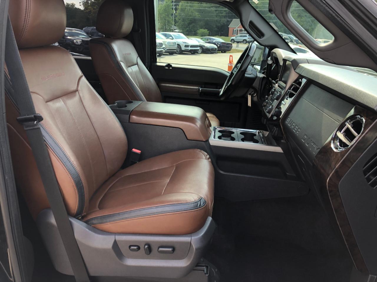 Ford Super Duty F-350 SRW 4WD Crew Cab 172" Platinum 2015