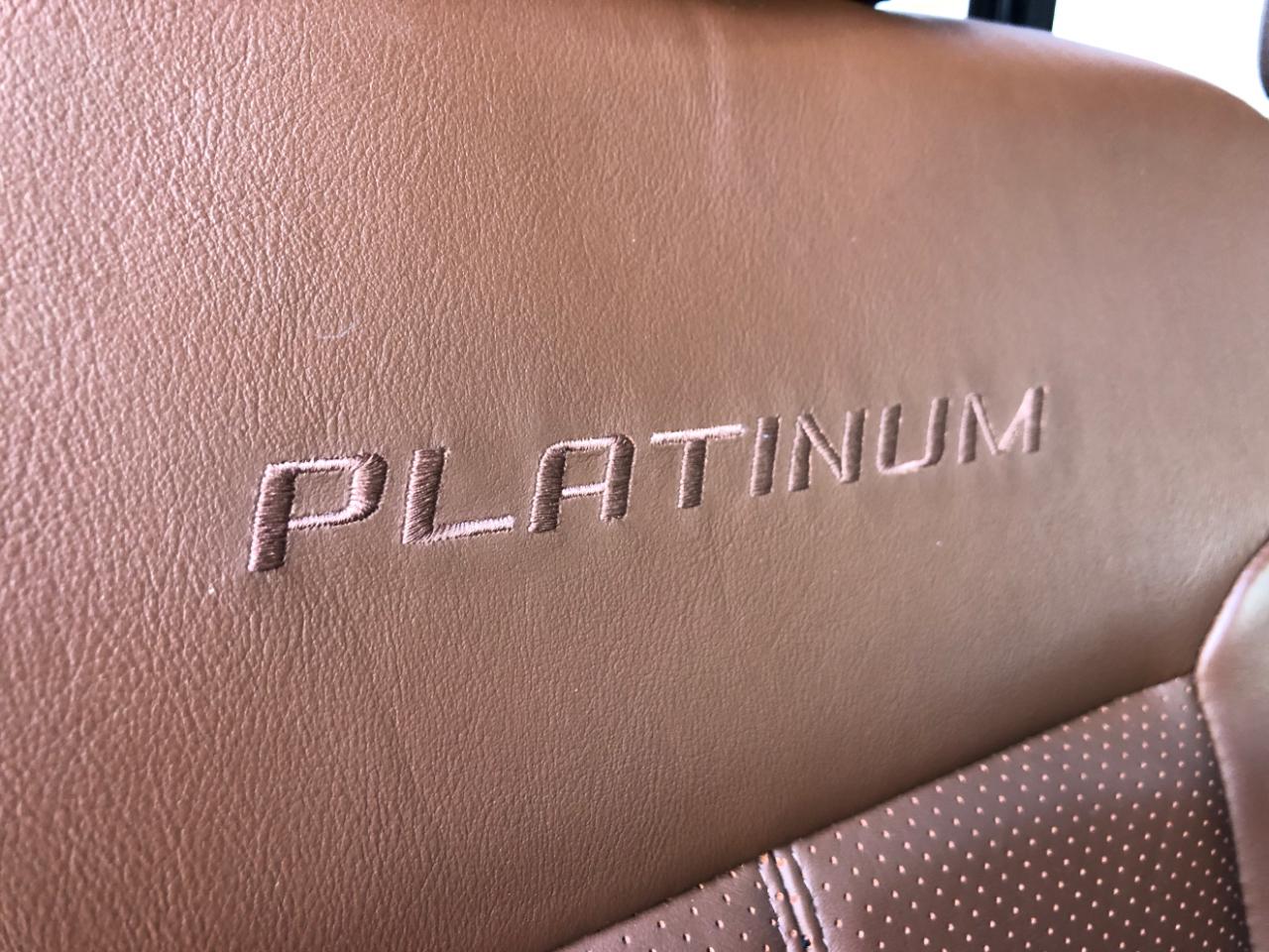 Ford Super Duty F-350 SRW 4WD Crew Cab 172" Platinum 2015