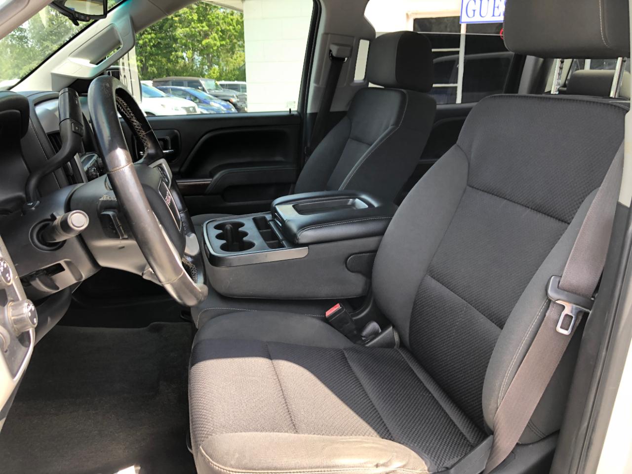 GMC Sierra 2500HD available WiFi 4WD Crew Cab 153.7" SLE 2015