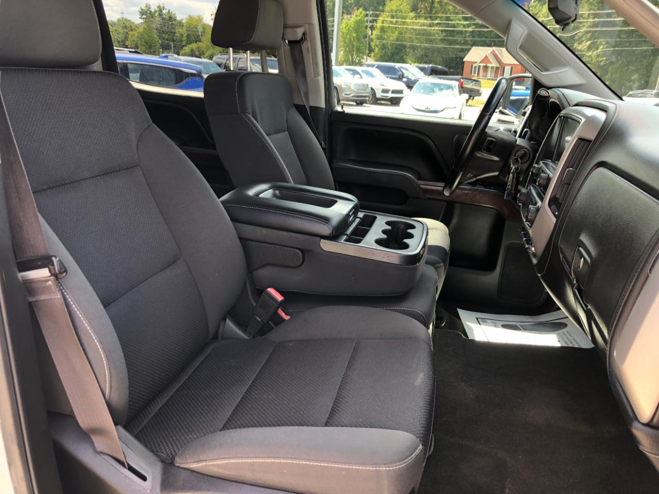 GMC Sierra 2500HD available WiFi 4WD Crew Cab 153.7" SLE 2015