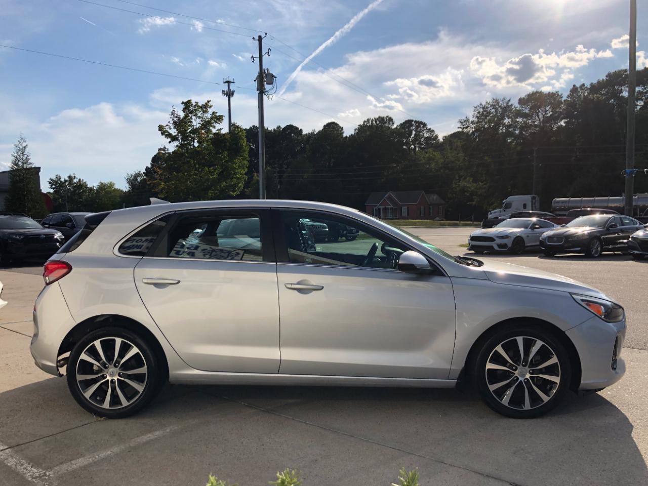 Hyundai Elantra GT Auto 2018