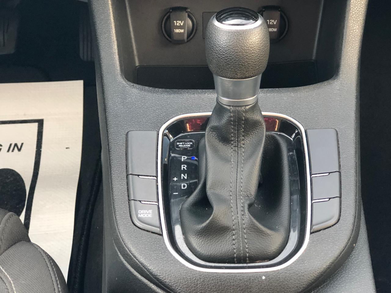 Hyundai Elantra GT Auto 2018