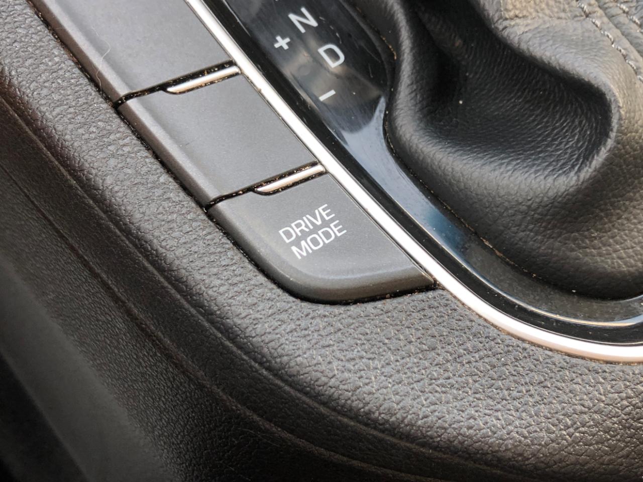 Hyundai Elantra GT Auto 2018