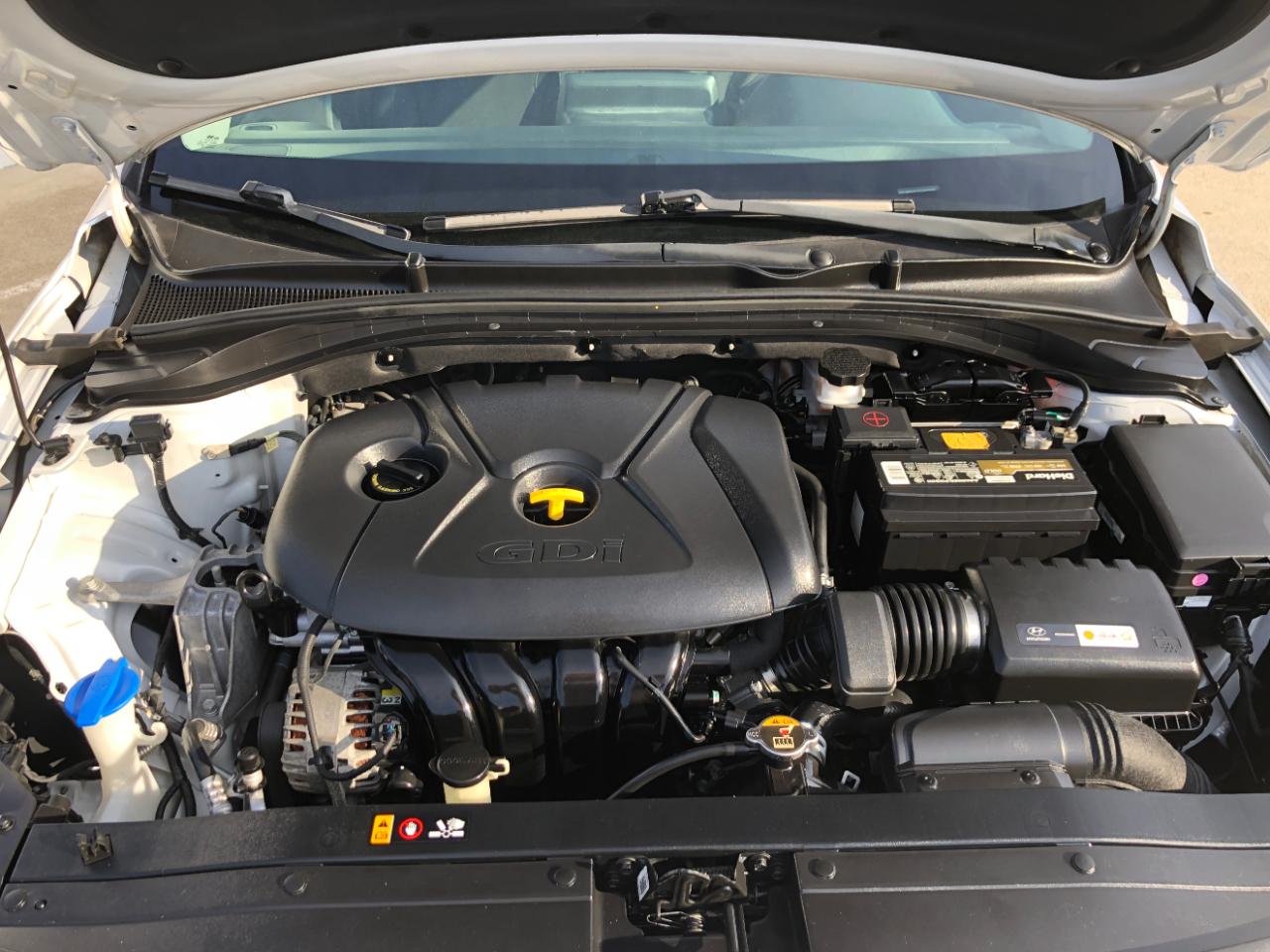 Hyundai Elantra GT Auto 2018