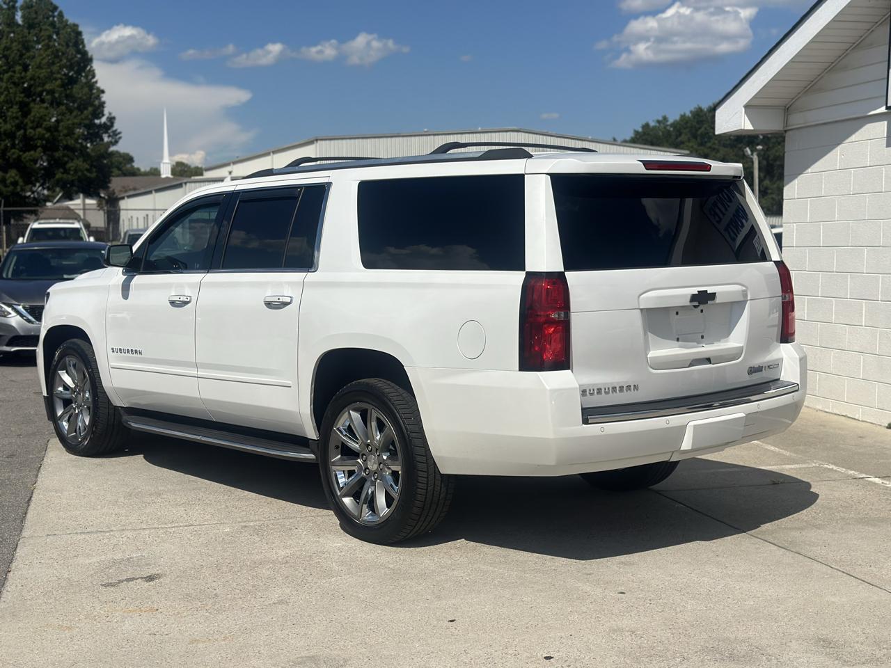 Chevrolet Suburban 4WD 4dr 1500 Premier 2017