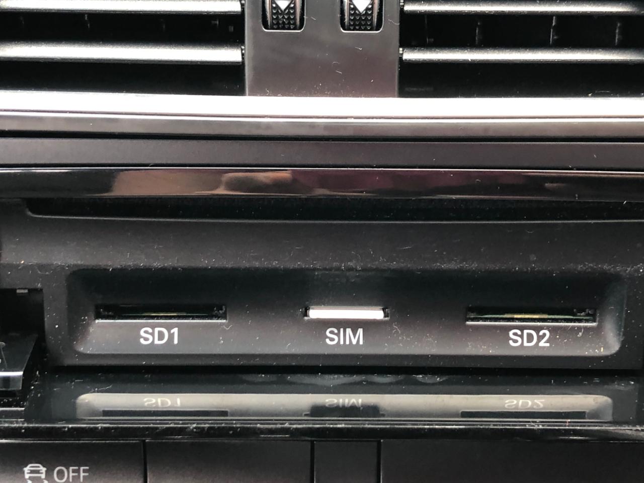 Audi A4 4dr Sdn CVT FrontTrak 2.0T Premium Plus 2014