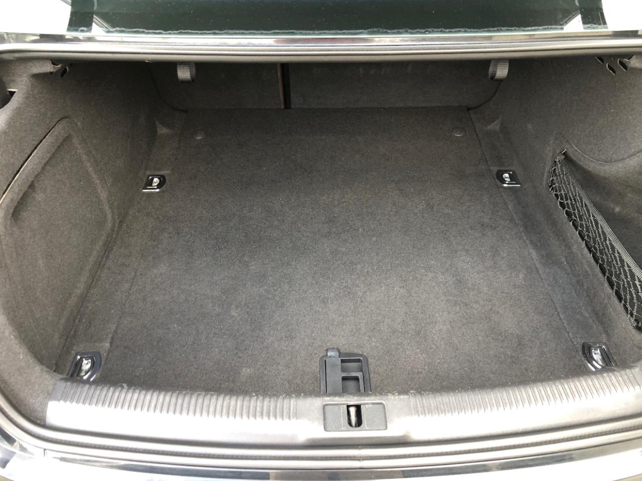 Audi A4 4dr Sdn CVT FrontTrak 2.0T Premium Plus 2014