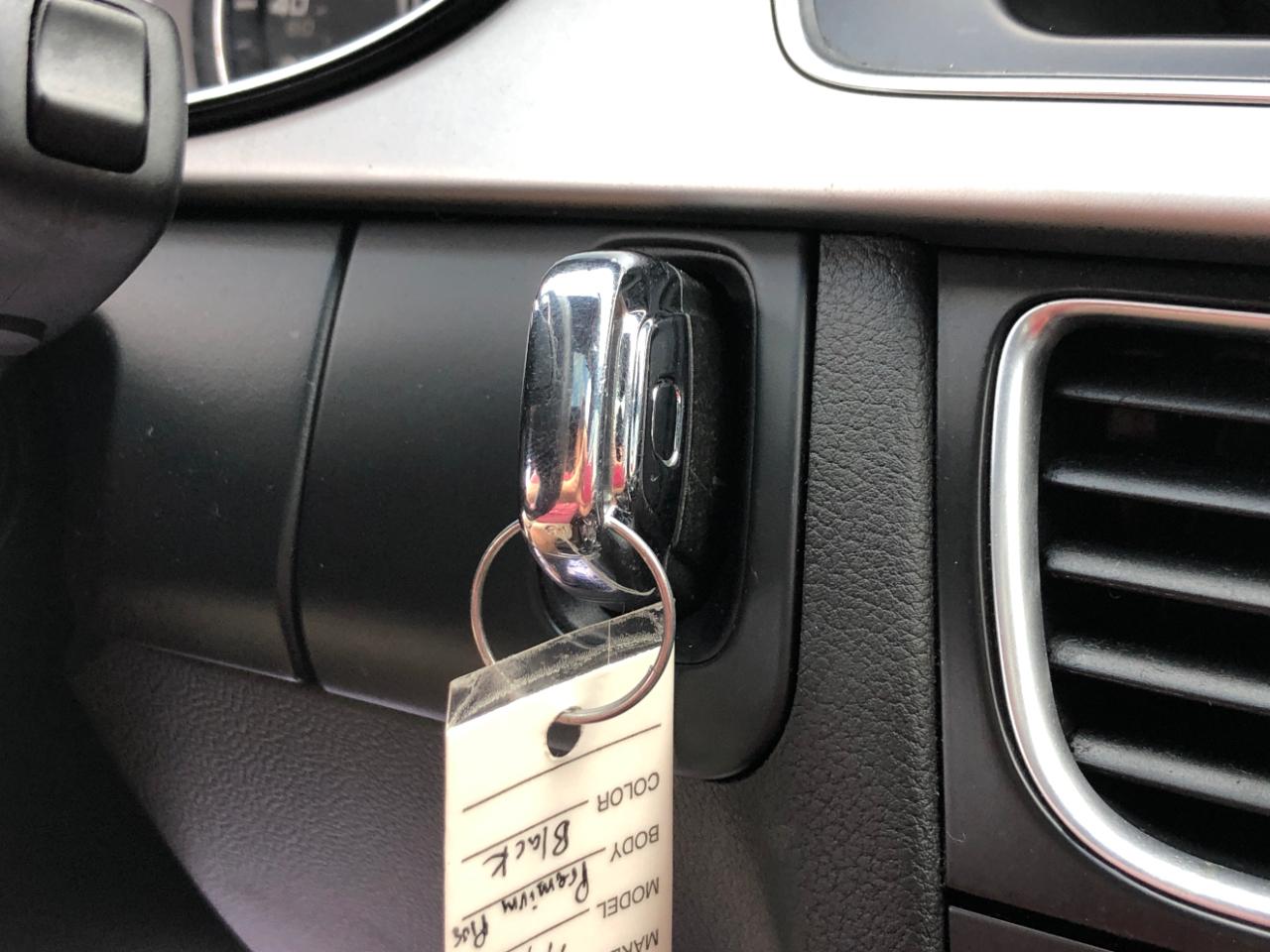 Audi A4 4dr Sdn CVT FrontTrak 2.0T Premium Plus 2014