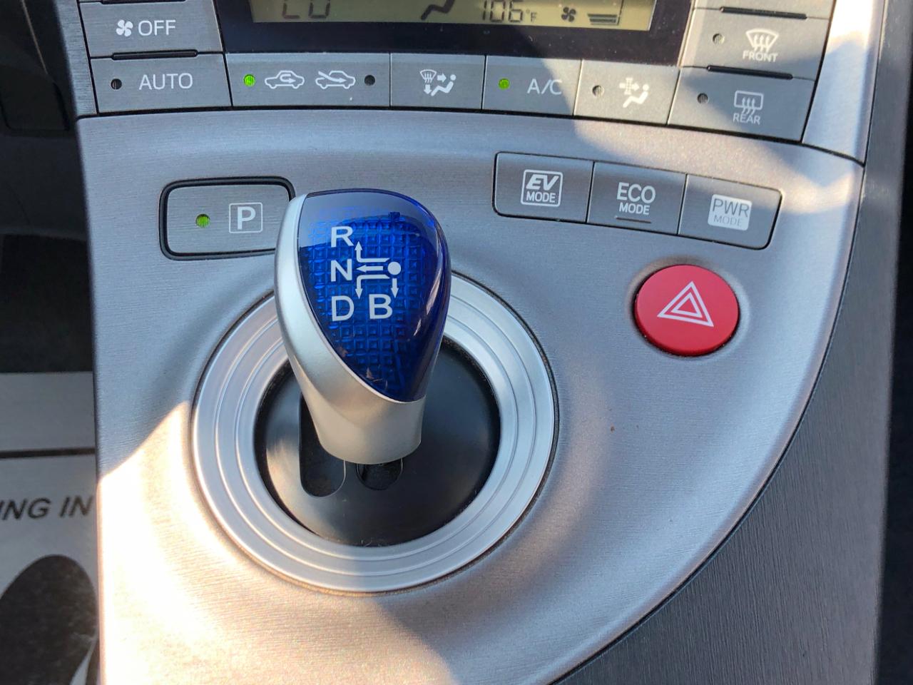 Toyota Prius 5dr HB Persona (Natl) 2013