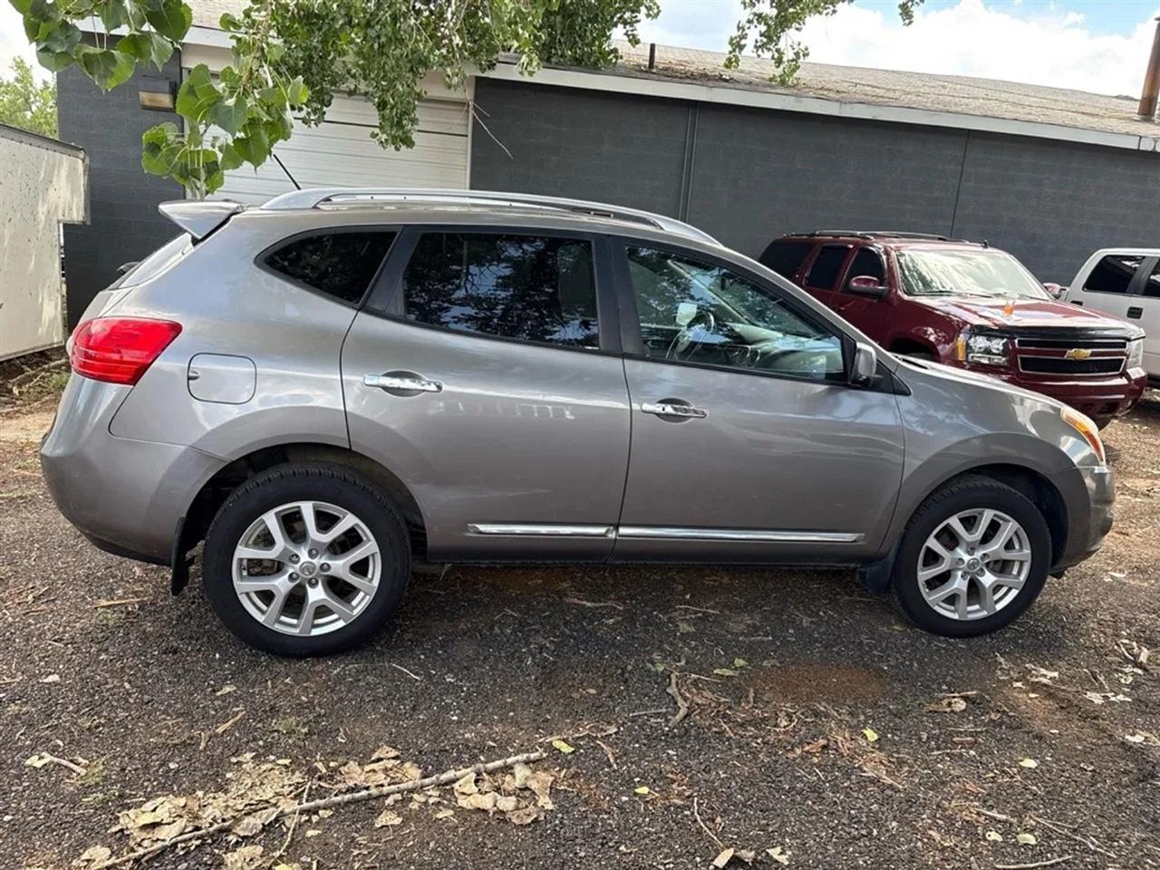 Nissan Rogue SV AWD 2012