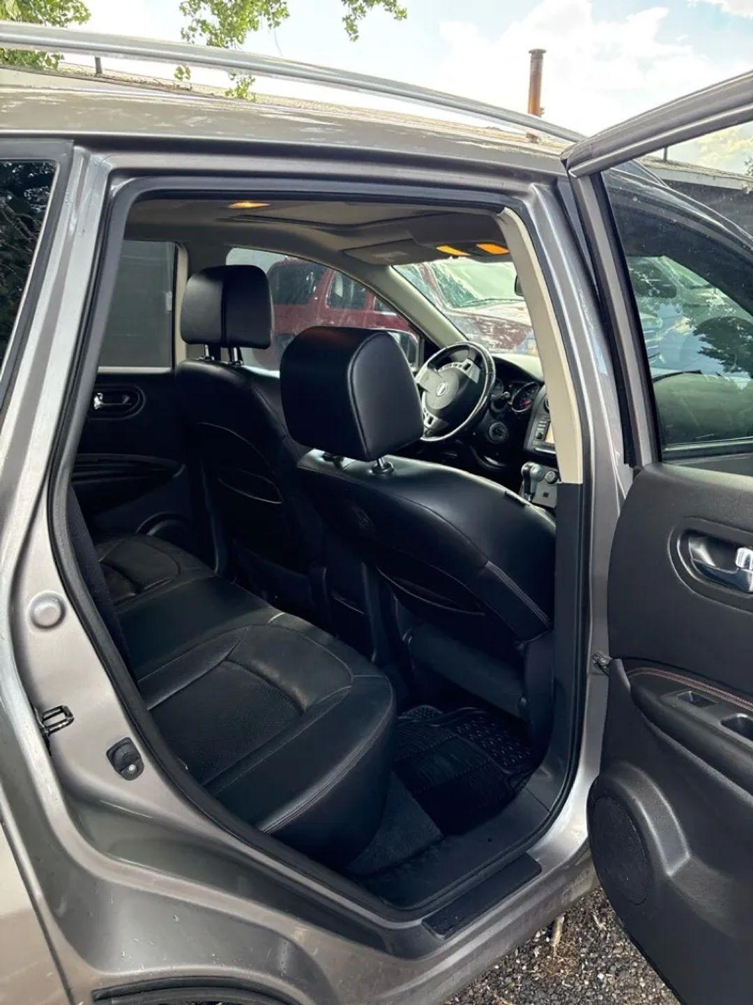 Nissan Rogue SV AWD 2012