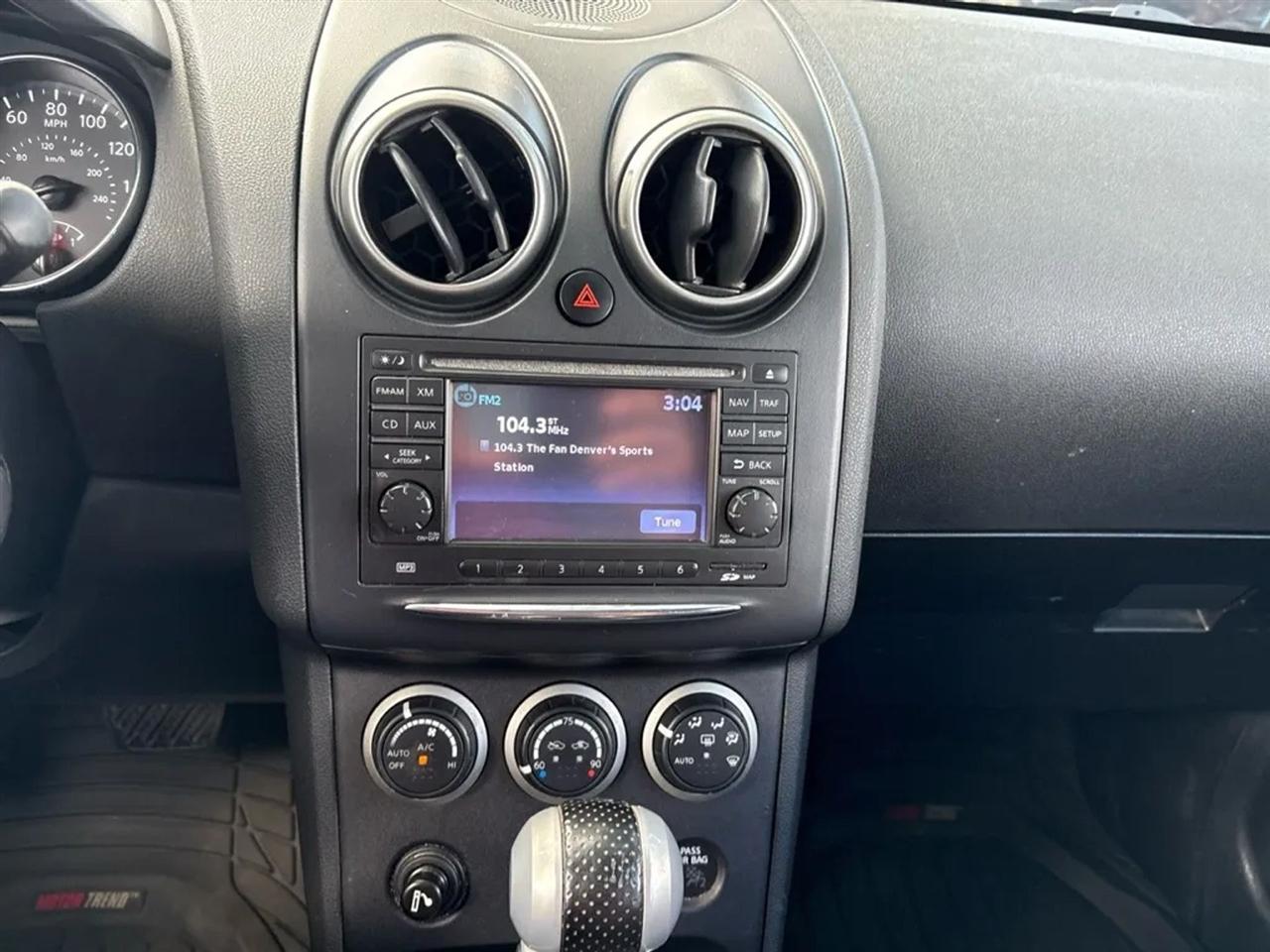 Nissan Rogue SV AWD 2012