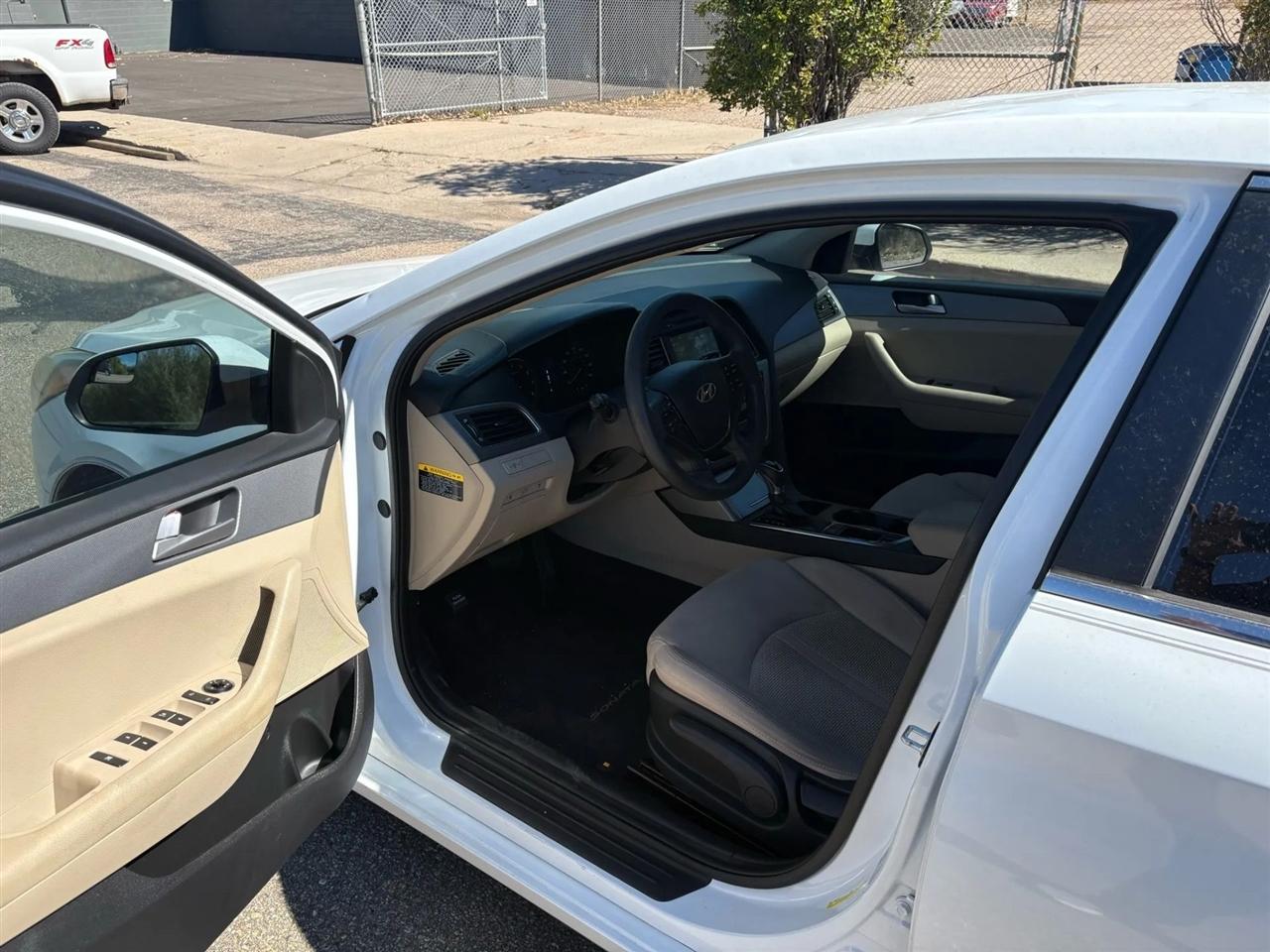 Hyundai Sonata SE 2017