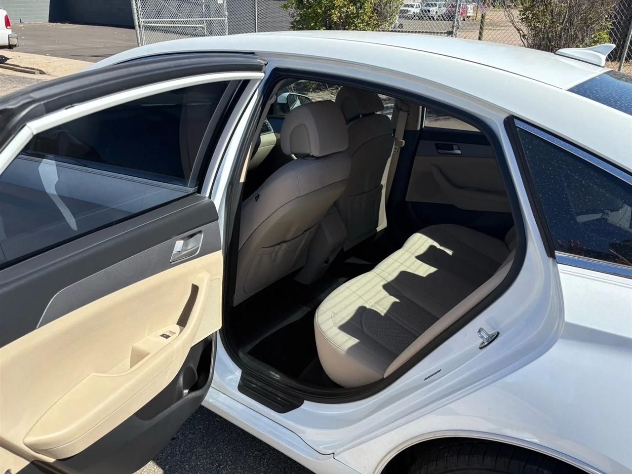 Hyundai Sonata SE 2017