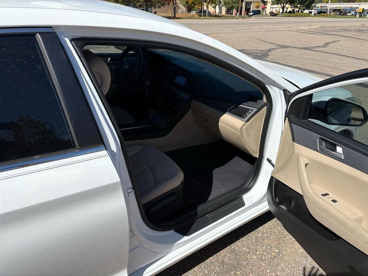 Hyundai Sonata SE 2017