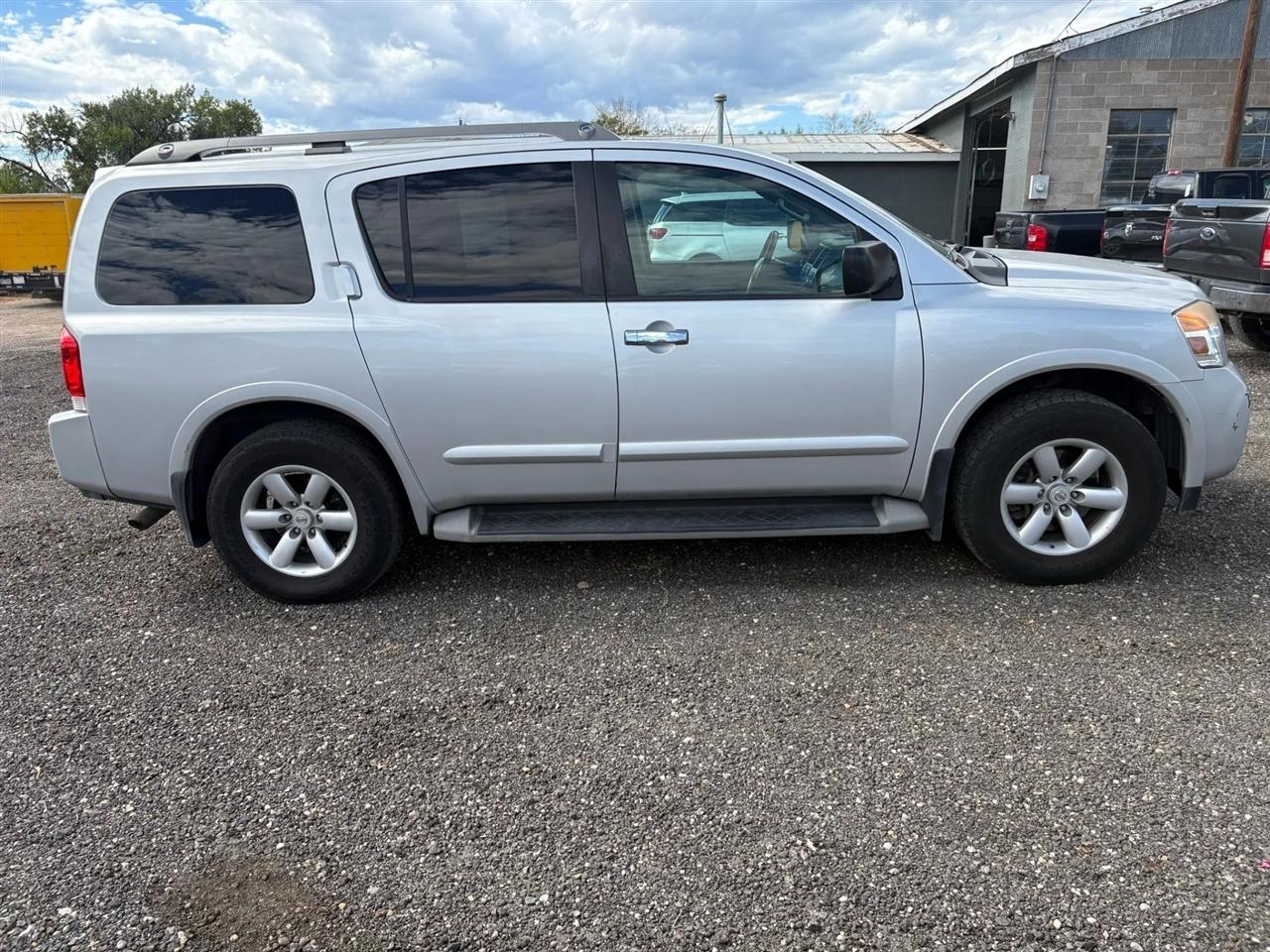 2014 Nissan Armada SV