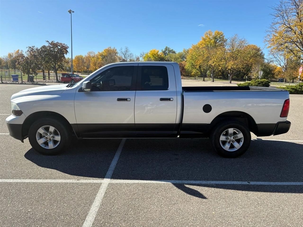 2011 RAM 1500 SLT Quad Cab 2WD
