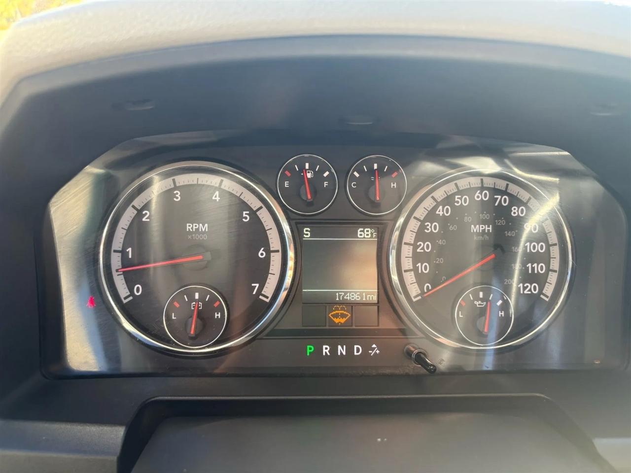 RAM 1500 SLT Quad Cab 2WD 2011