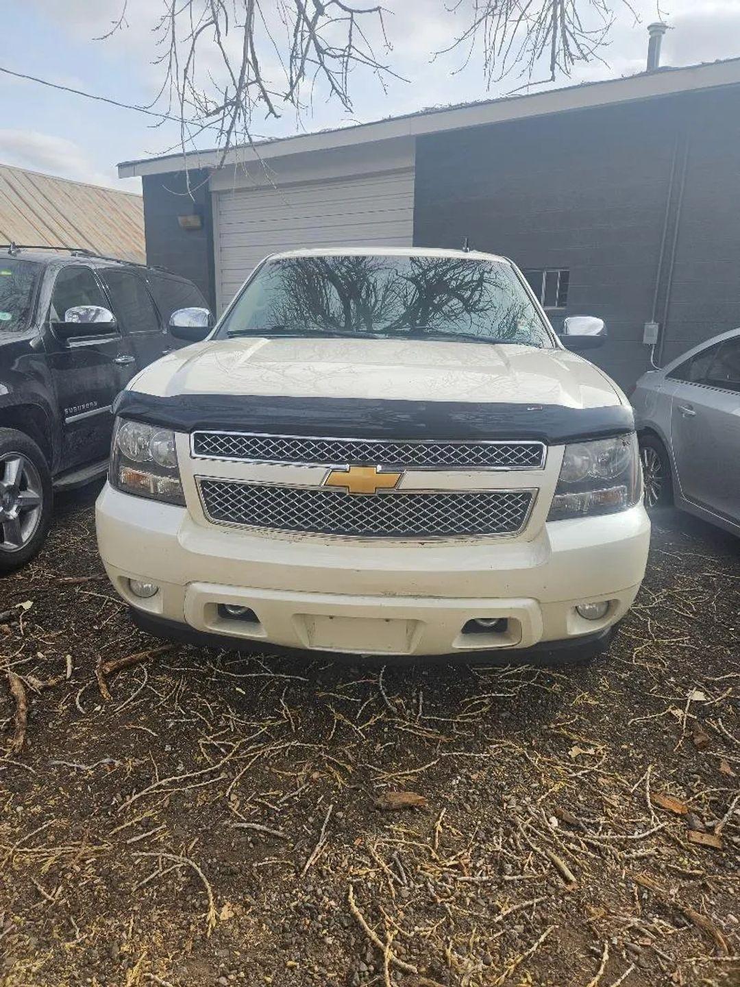 2013 Chevrolet Suburban LTZ 1500 4WD