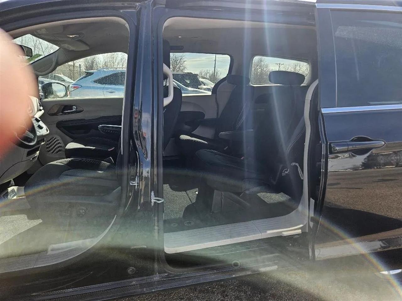 Chrysler Voyager LX 2022