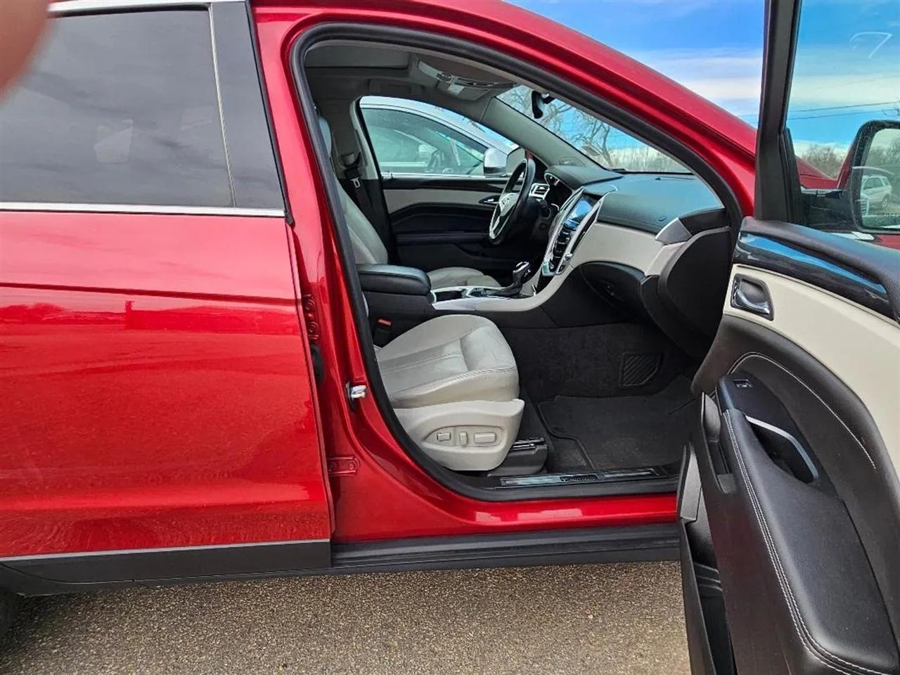 Cadillac SRX Premium Collection AWD 2015