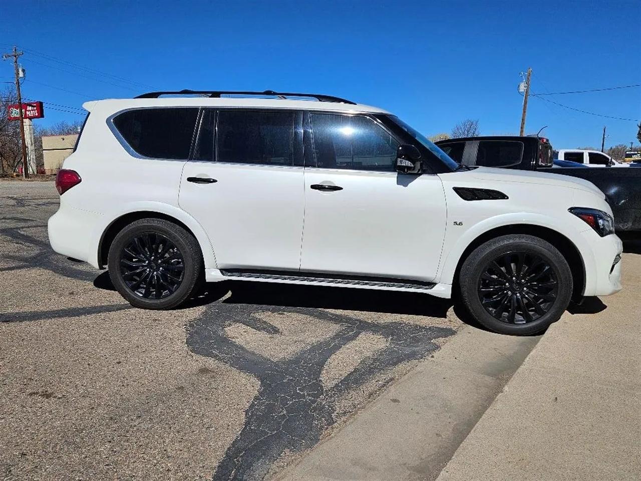 2016 Infiniti QX80 2WD