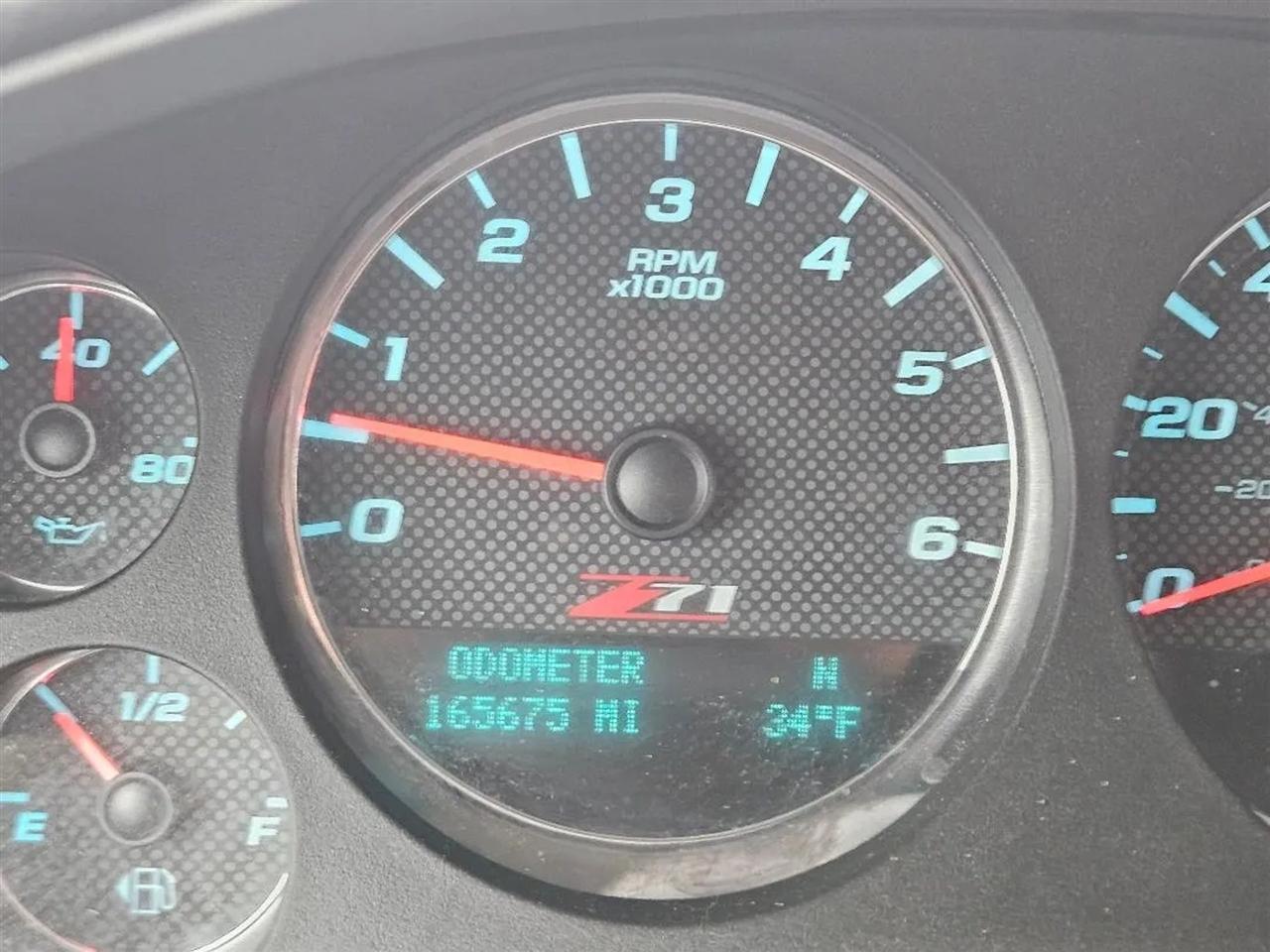 Chevrolet Suburban LTZ 1500 4WD 2013