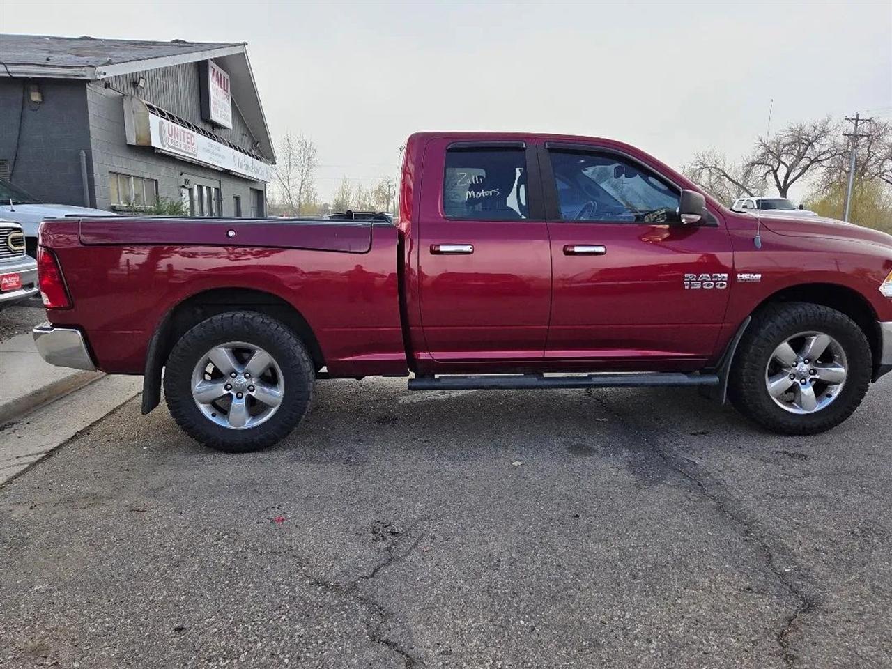 RAM 1500 SLT Quad Cab 4WD 2013
