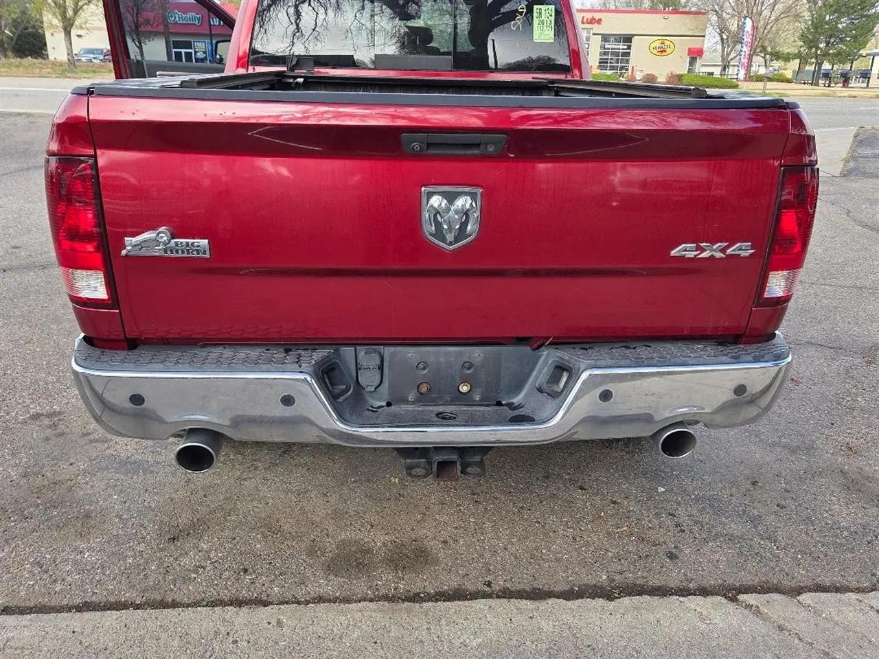 RAM 1500 SLT Quad Cab 4WD 2013