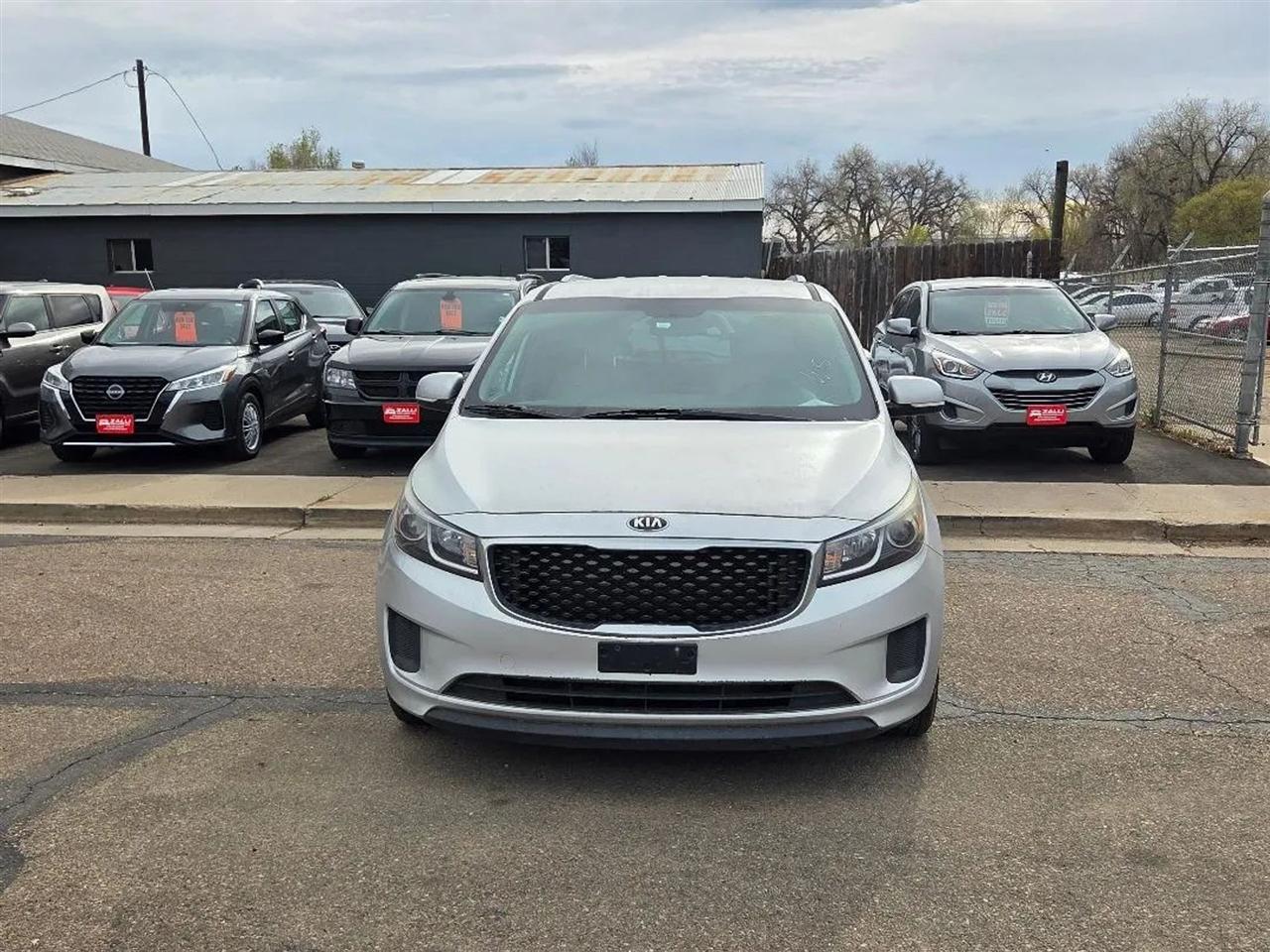 Kia Sedona LX 2015