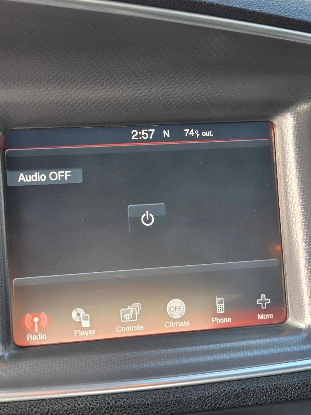 Dodge Charger SE 2011