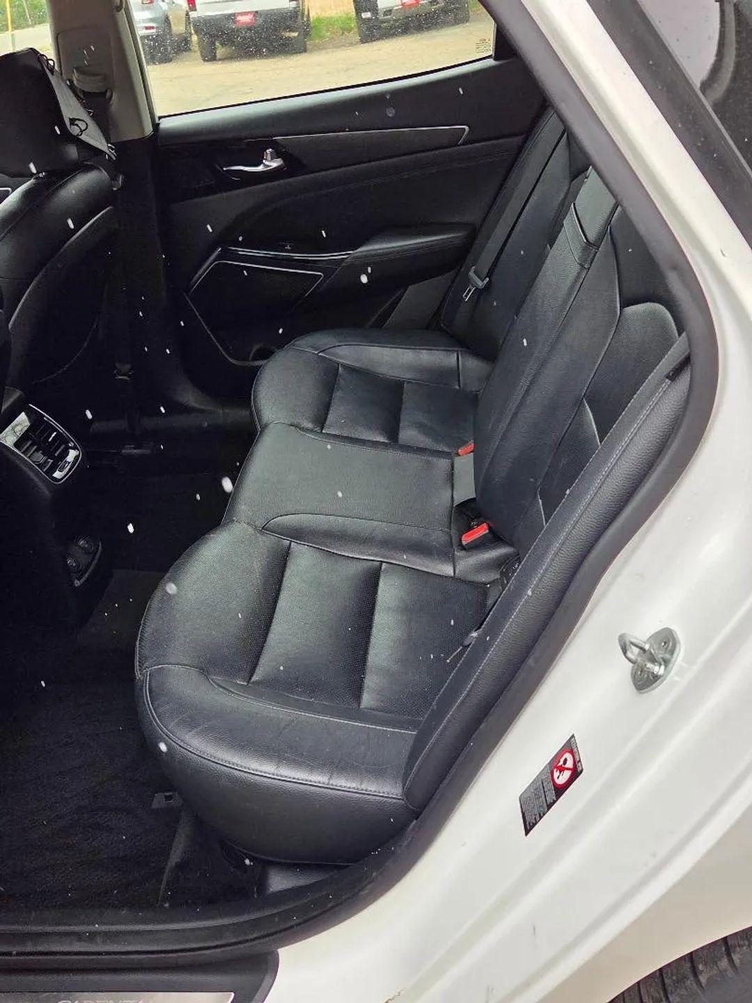 Kia Cadenza Technology 2020