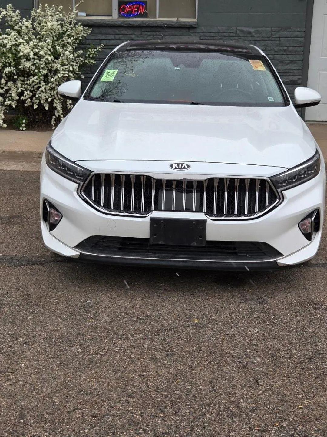 Kia Cadenza Technology 2020