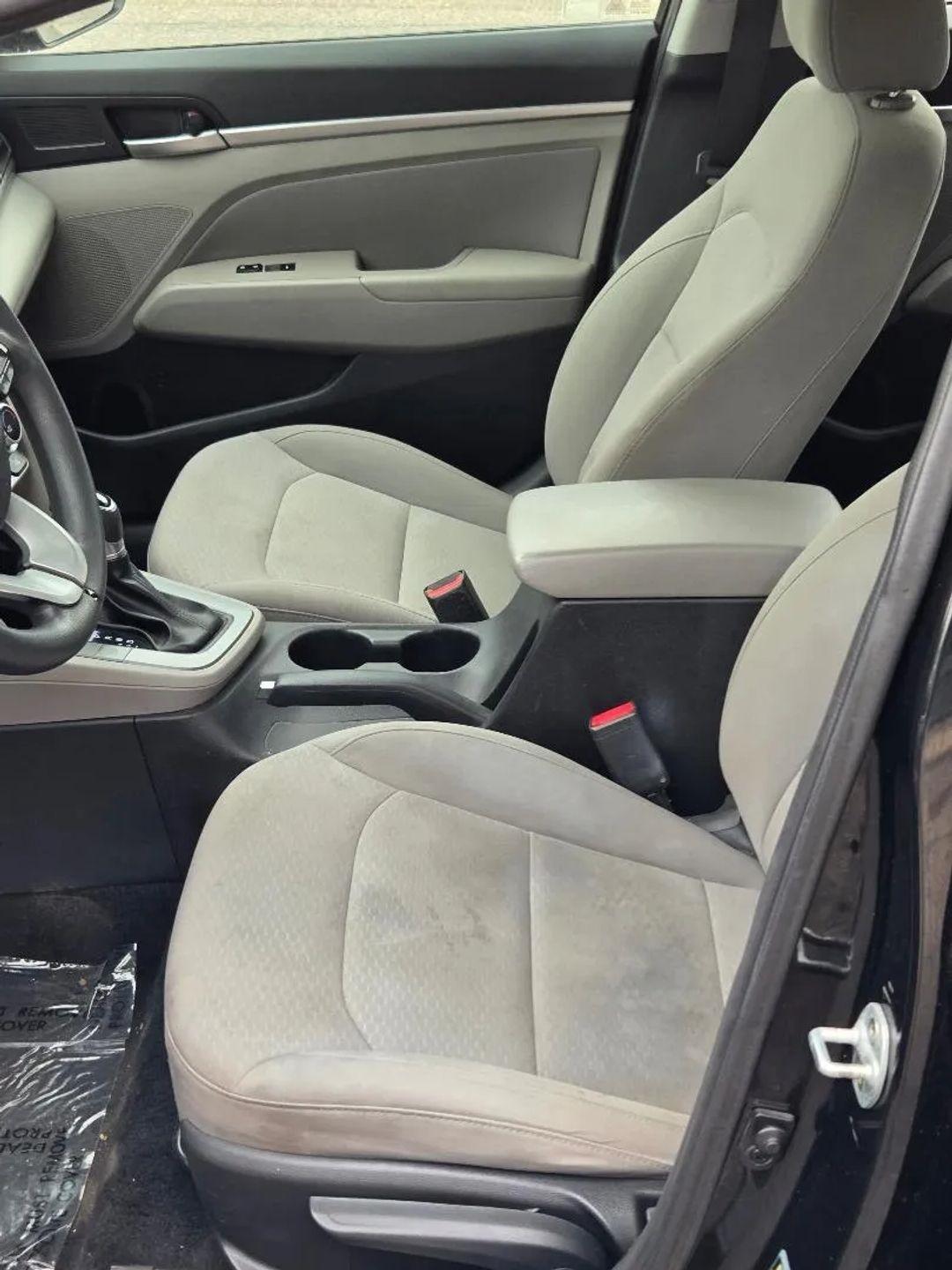 Hyundai Elantra Limited 2019