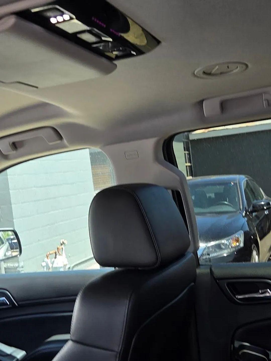Chevrolet Suburban LT 4WD 2015