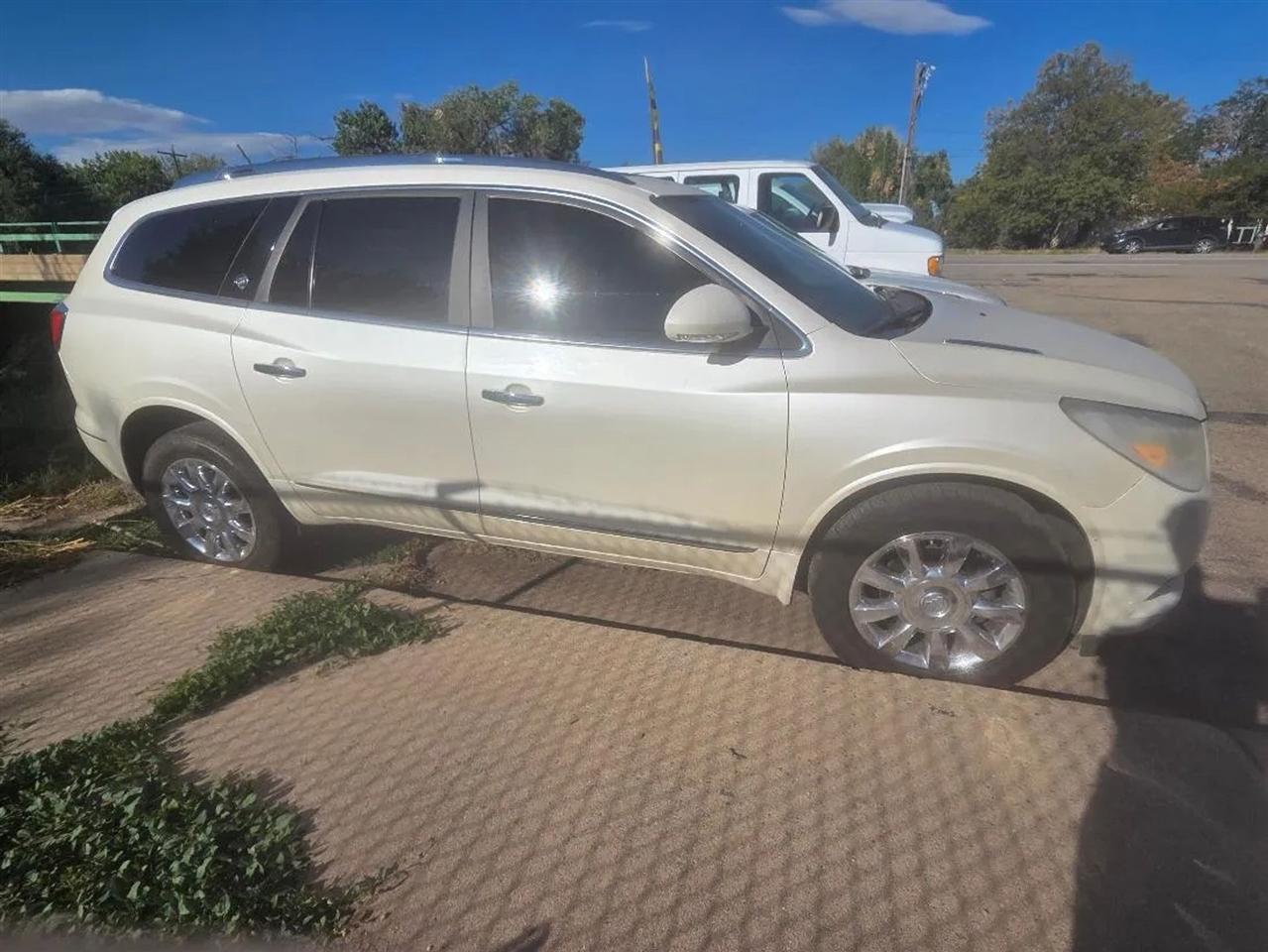 Buick Enclave Leather AWD 2013