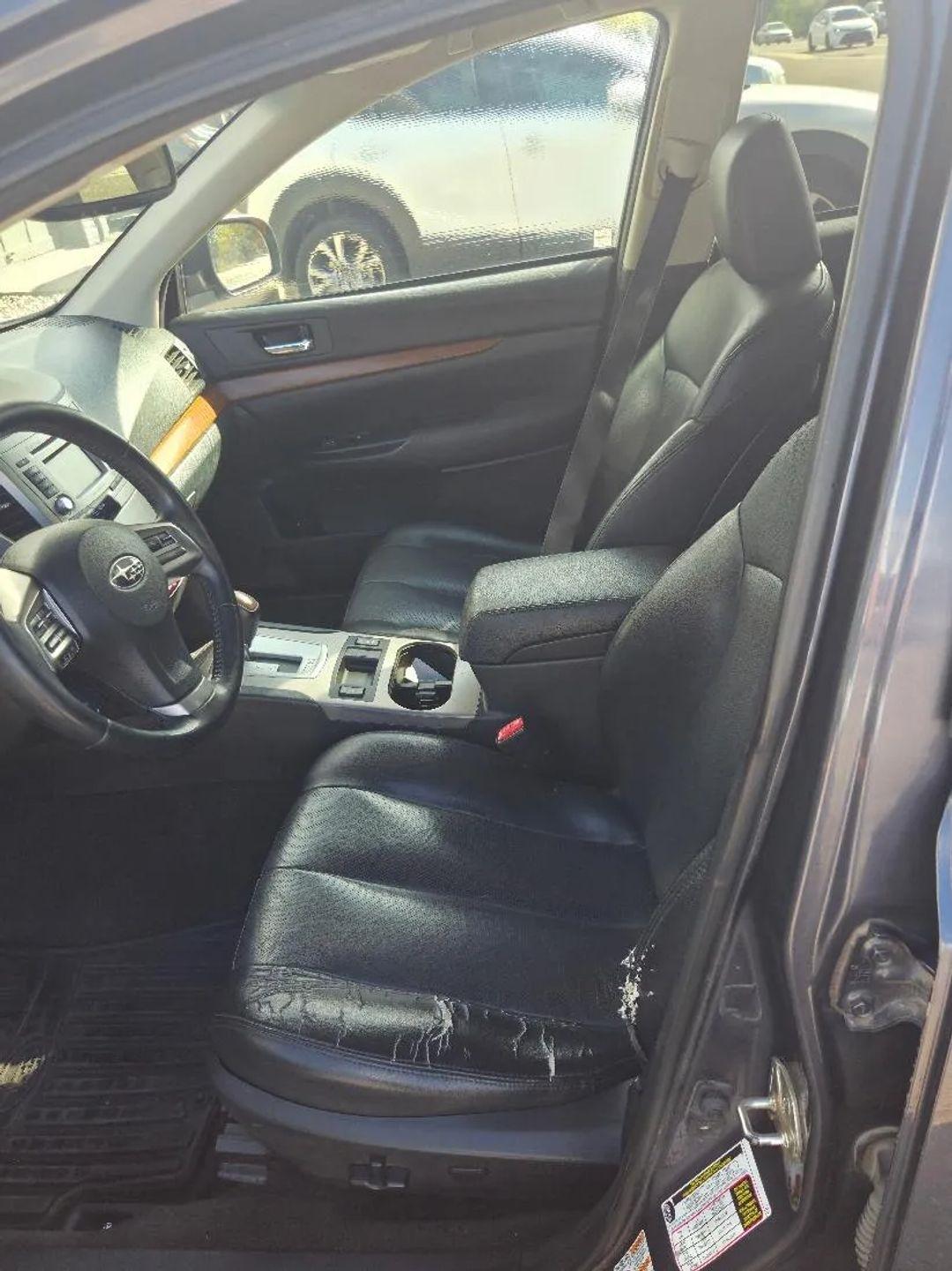 Subaru Outback 2.5i Limited 2014