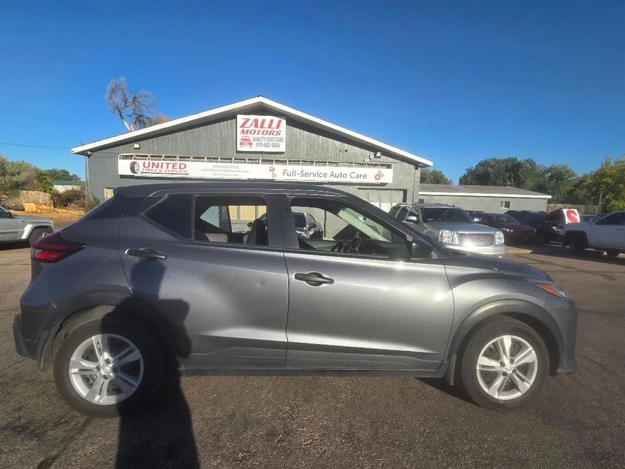 2021 Nissan Kicks S