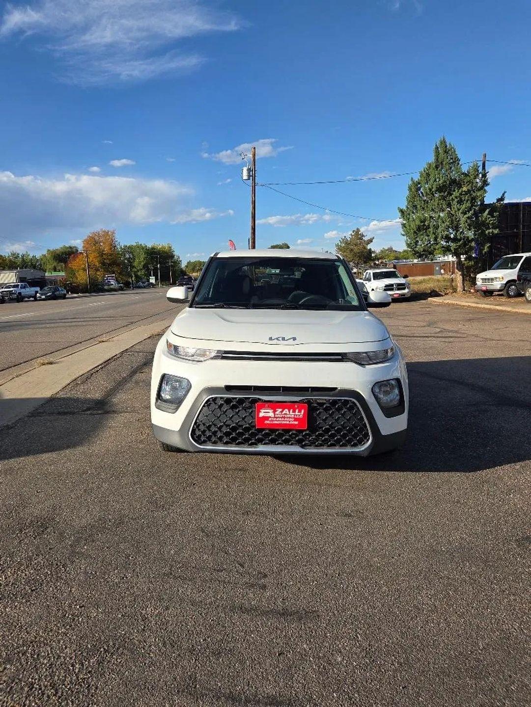 Kia Soul LX CVT 2022