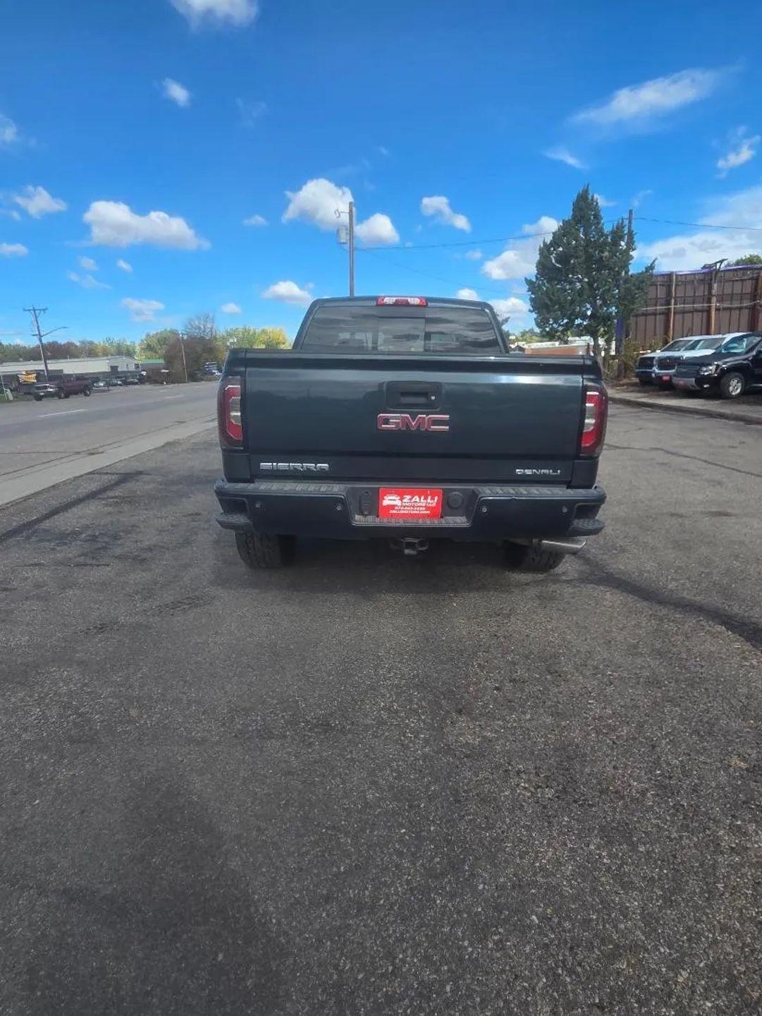 GMC Sierra 1500 Denali Crew Cab Long Box 4WD 2018
