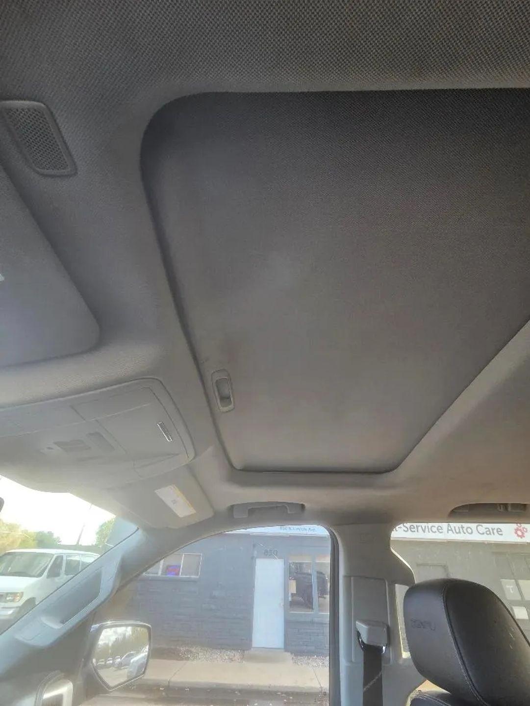GMC Sierra 1500 Denali Crew Cab Long Box 4WD 2018
