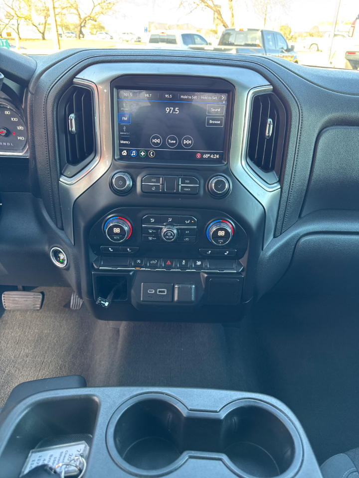 Chevrolet Silverado 1500 LT Crew Cab 2WD 2019