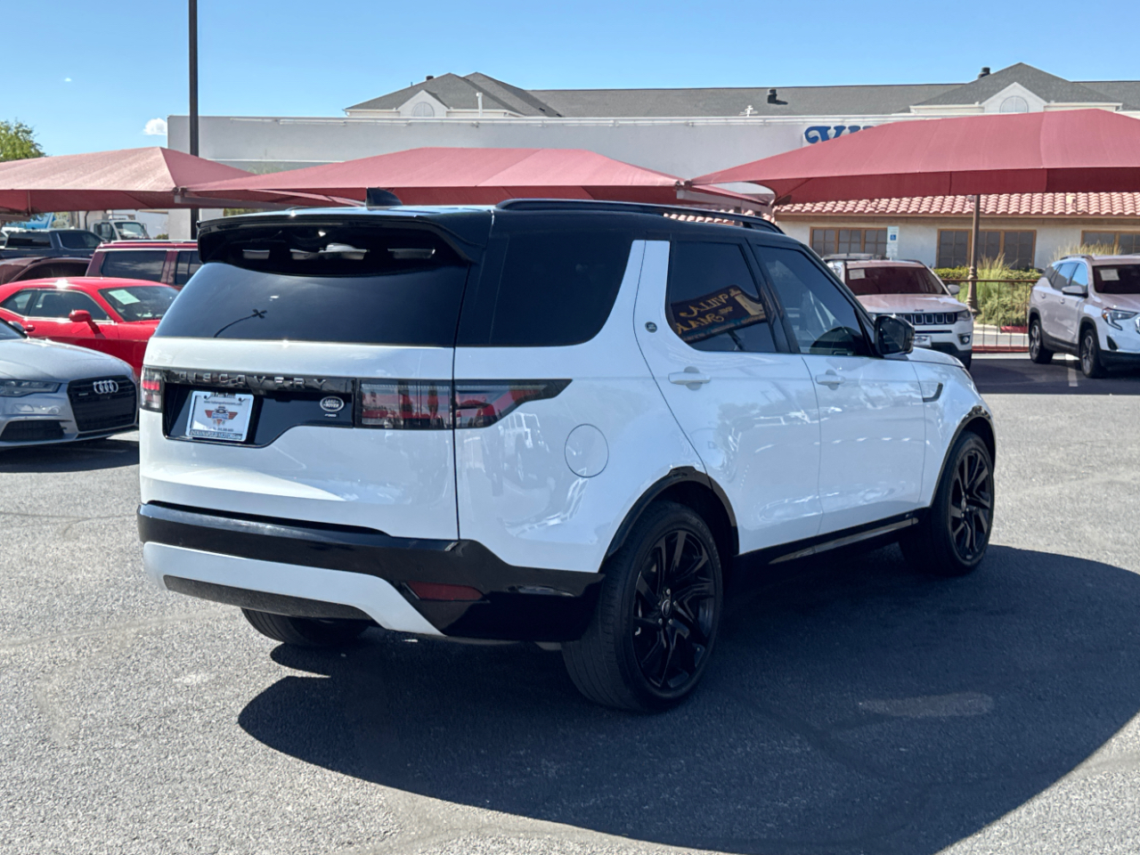 Land Rover Discovery R-Dynamic S 2022 Land Rover Discovery R-Dynamic S 2022