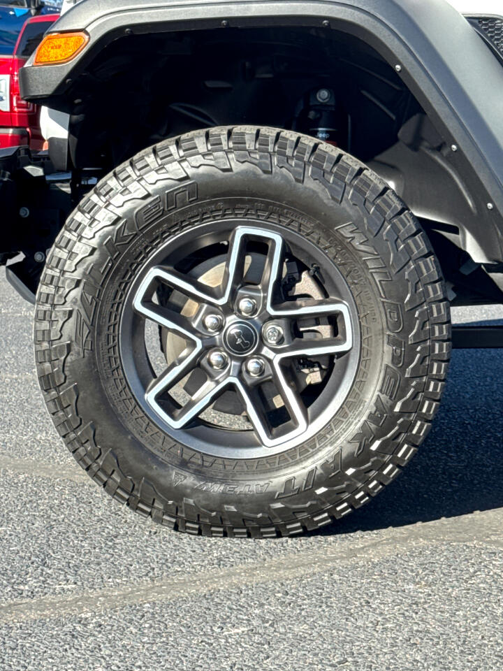 Jeep Gladiator Mojave 2024