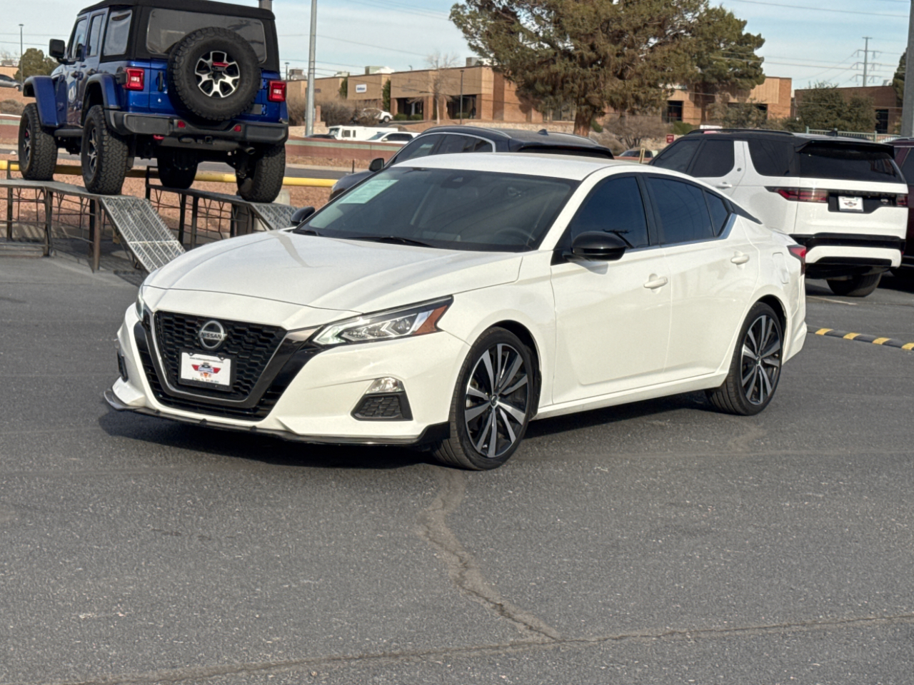 2020 Nissan Altima SR