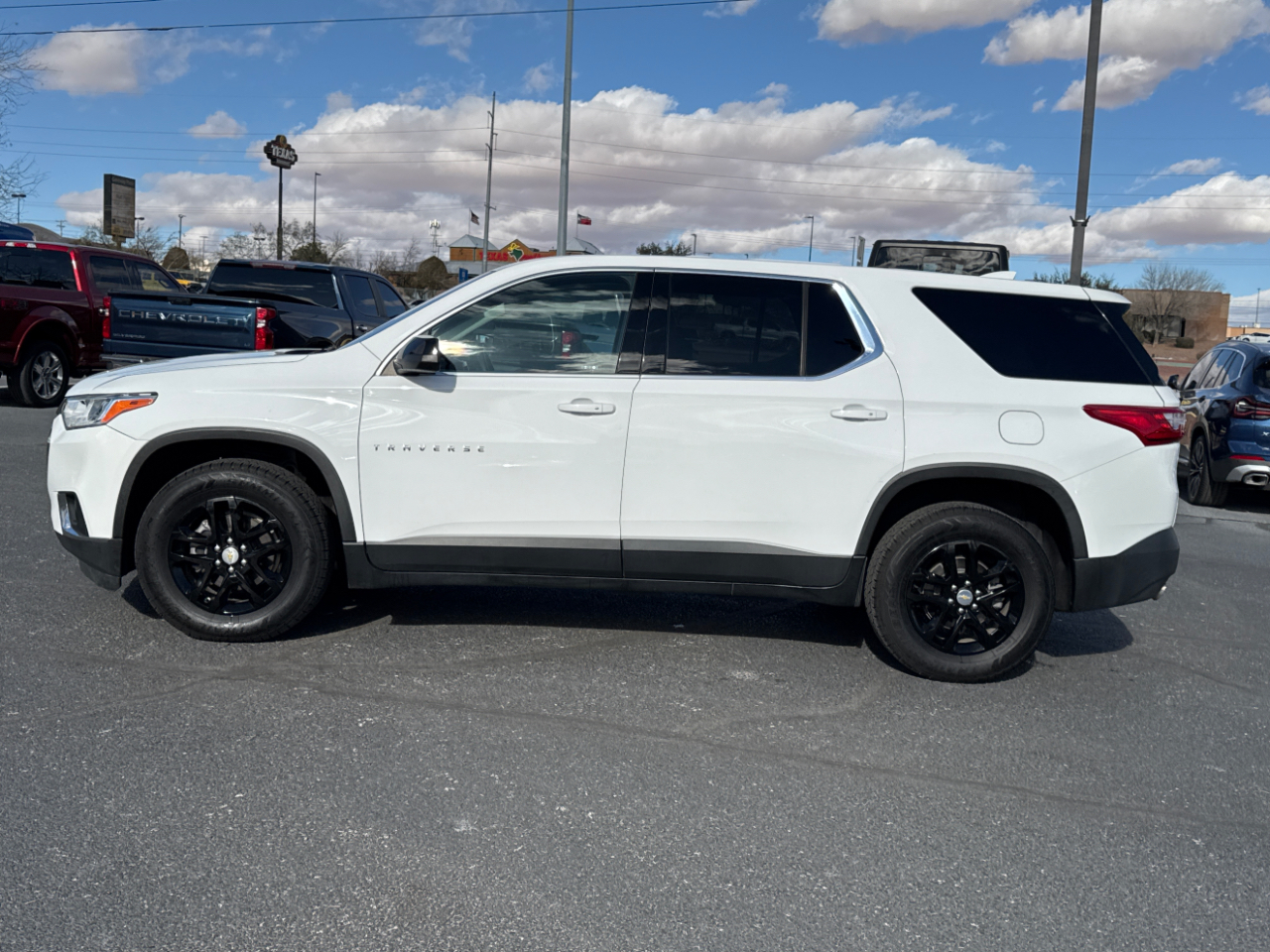 Chevrolet Traverse LS FWD 2021