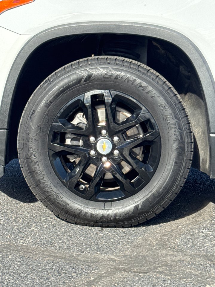 Chevrolet Traverse LS FWD 2021