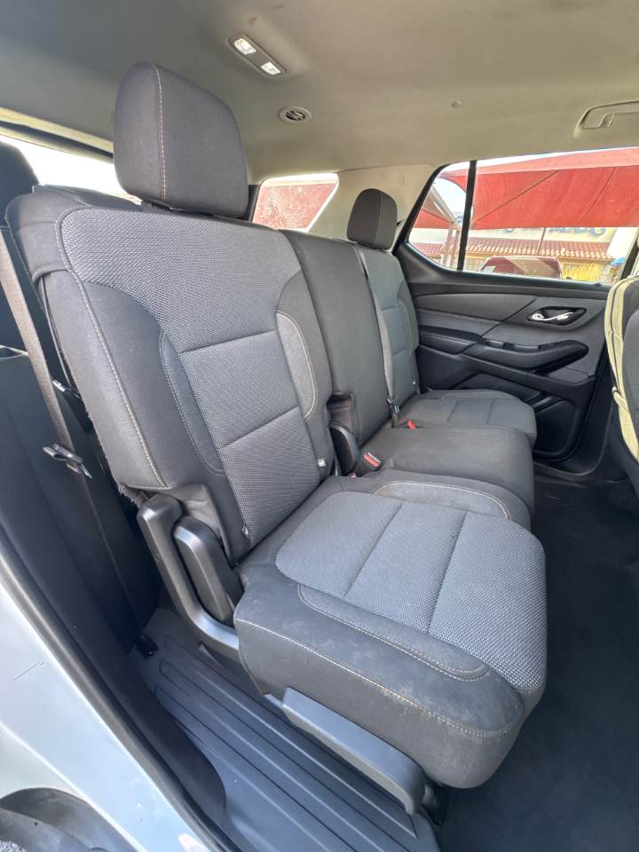 Chevrolet Traverse LS FWD 2021