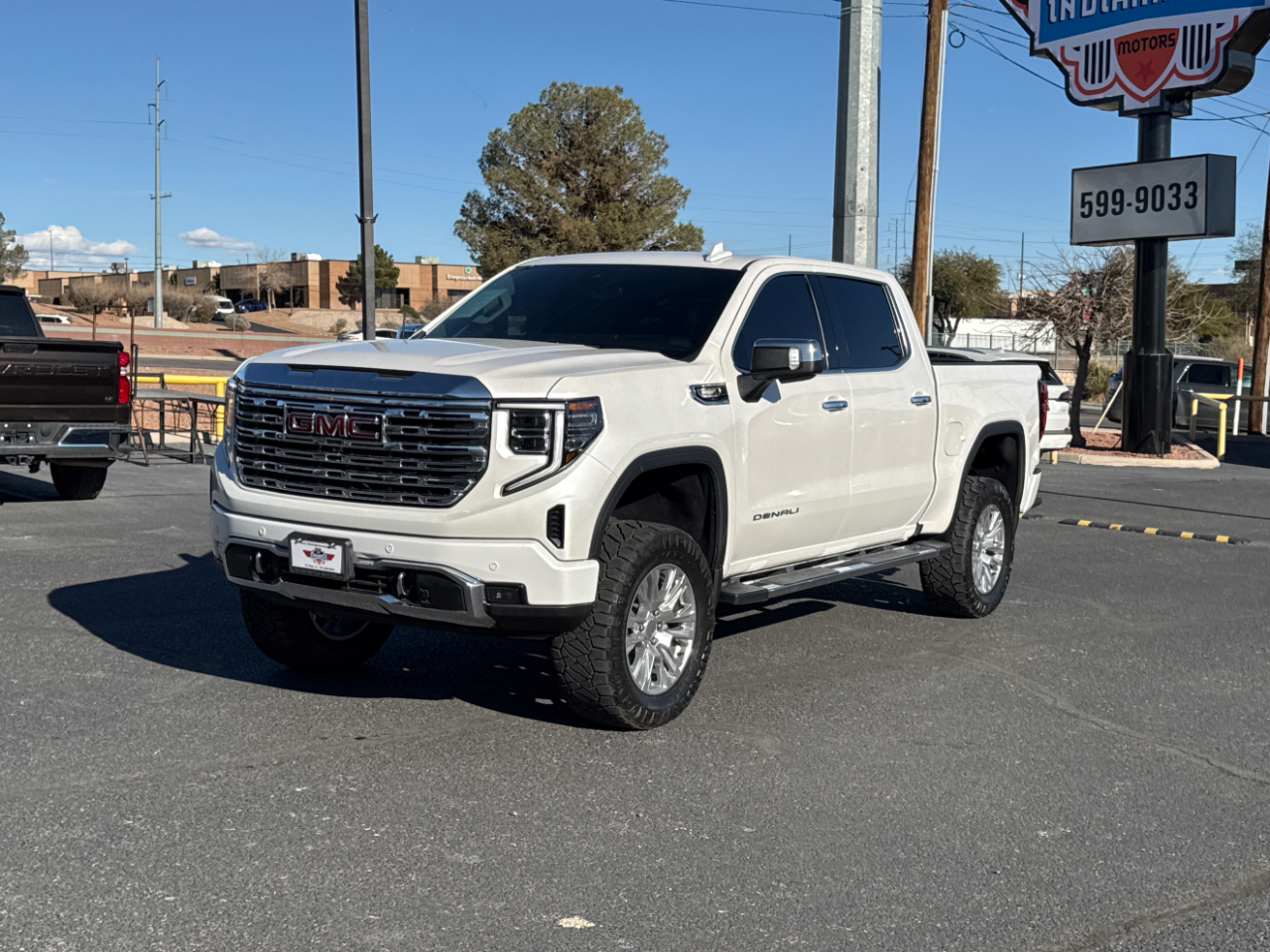 GMC Sierra 1500 Denali Crew Cab Short Box 4WD 2023