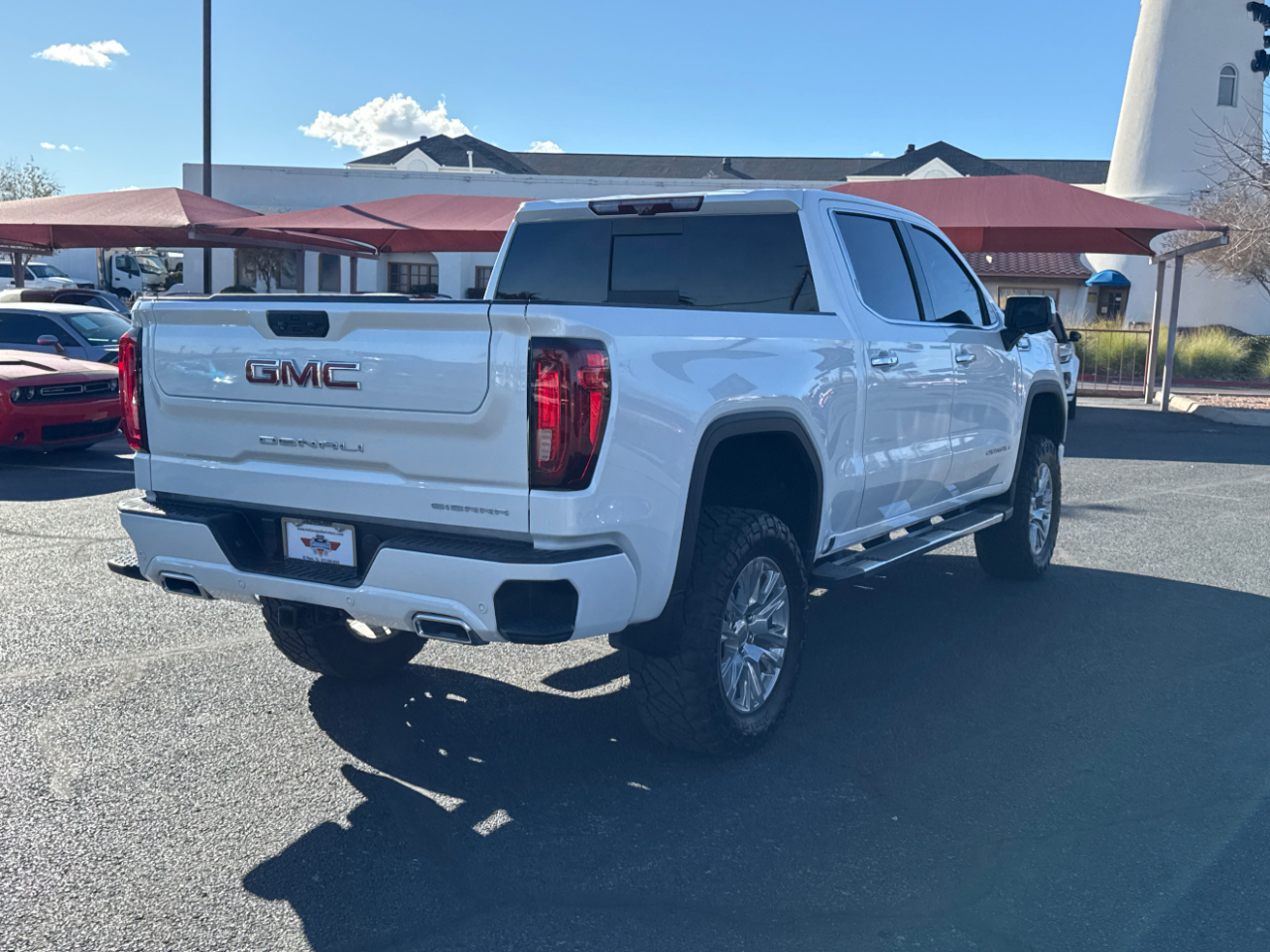 GMC Sierra 1500 Denali Crew Cab Short Box 4WD 2023